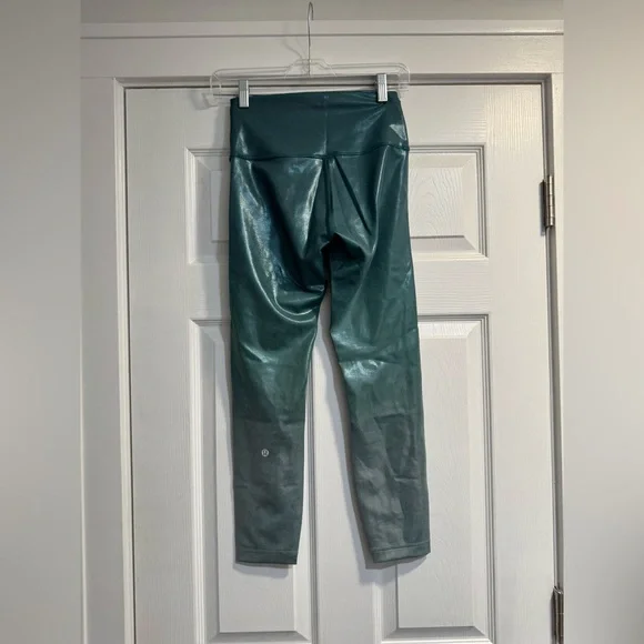 Lululemon Wunder Train High-Rise Tight 25" *Foil EUC Size 6 - Picture 5 of 9